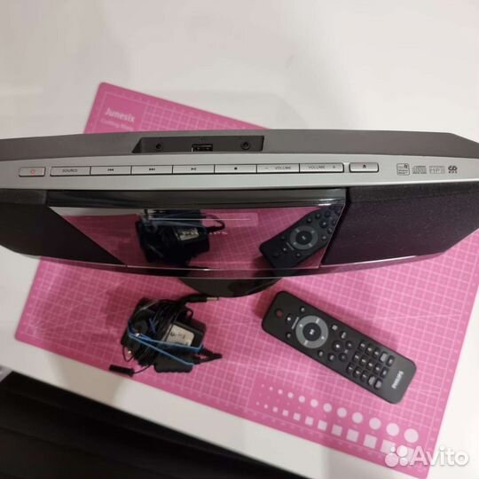 Музыкальный центр philips