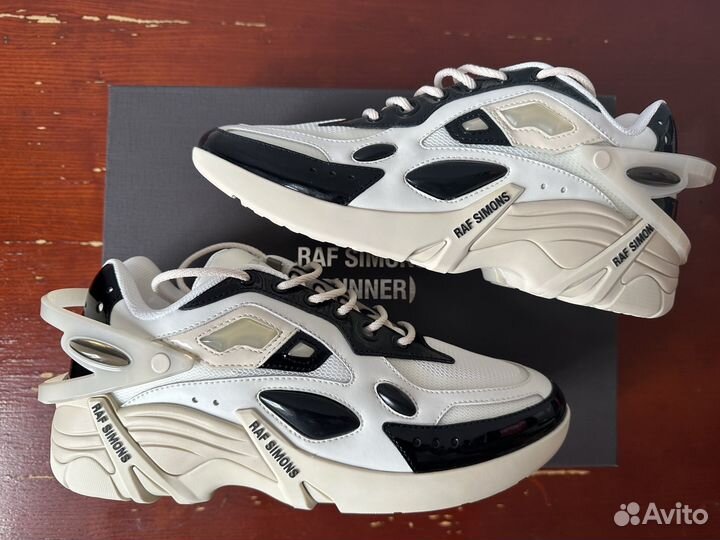 Raf Simons Cylon-21 White Black Cream - 43EU