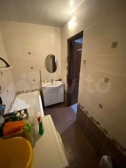 2-к. квартира, 64 м², 1/5 эт.