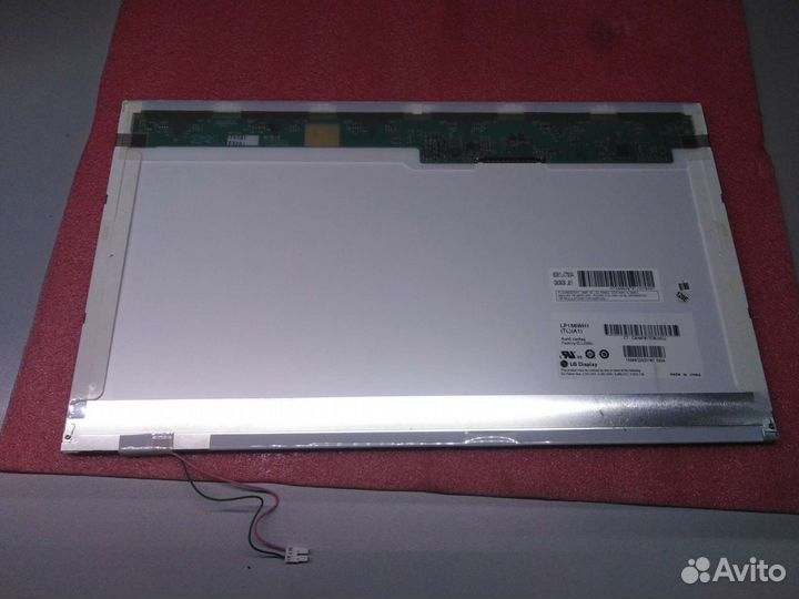 Матрица 15,6 лампа