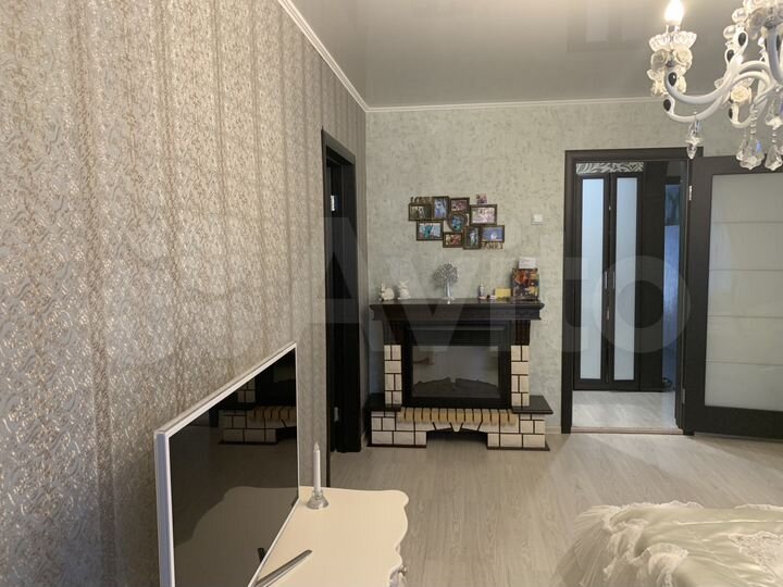 5-к. квартира, 130 м², 6/10 эт.