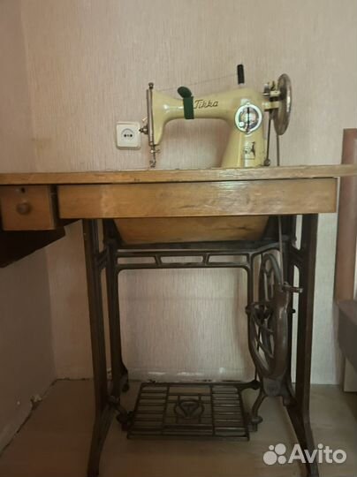 Швейная машинка тикка