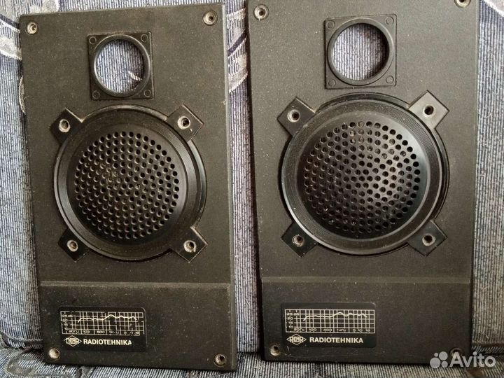 Крышка от магнитофона маяк 203 и две облицовки