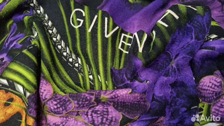 Огромная теплая шаль 150см givenchy италия лимитка