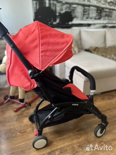 Прогулочная коляска yoya