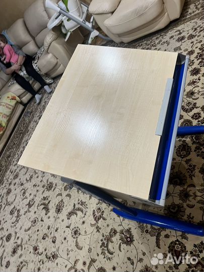 Детский стол