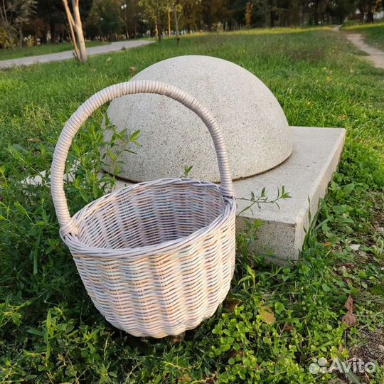 Корзина плетеная