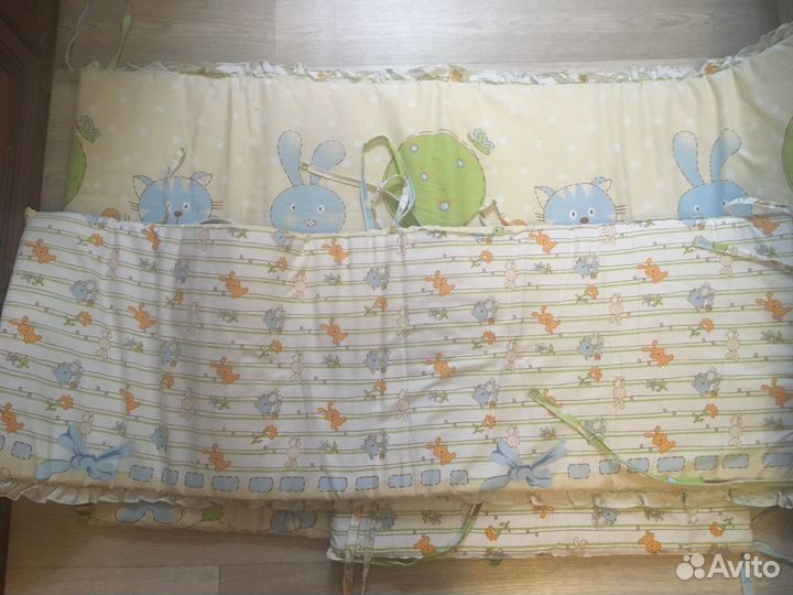 Бортики на детскую кроватку