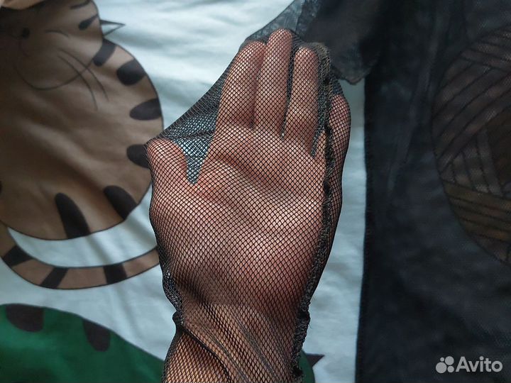 Сетчатая, модная ковта для девушки