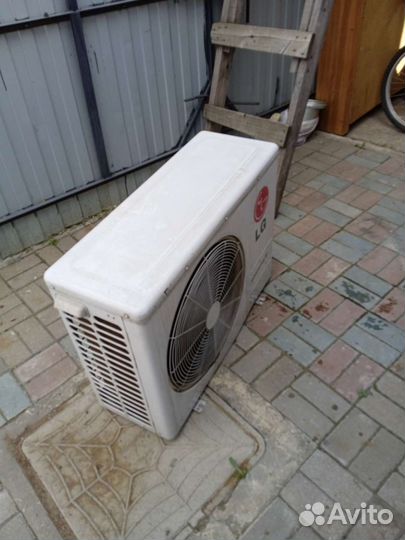 Внешний блок кондиционера lg 24 wuc