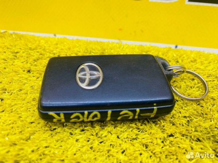 Ключ зажигания передний Toyota Corolla Fielder 145110