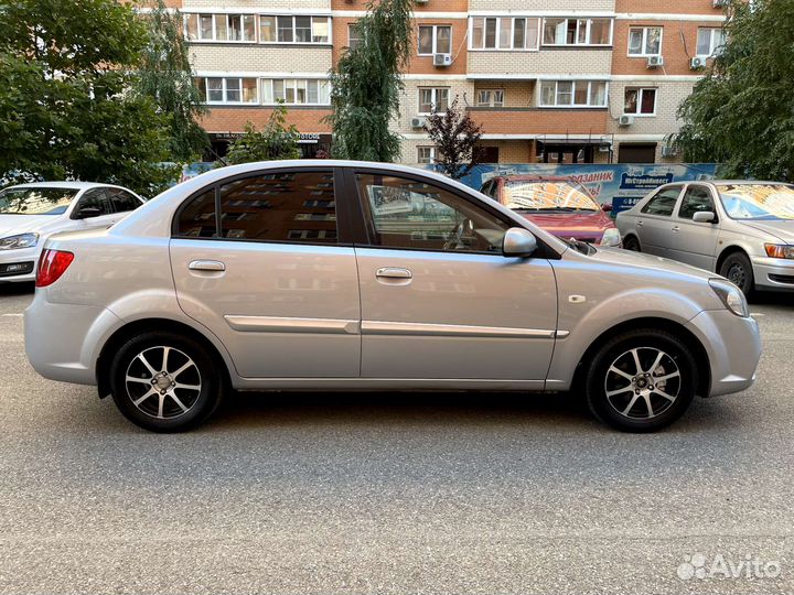 Kia Rio 1.4 МТ, 2011, 273 000 км