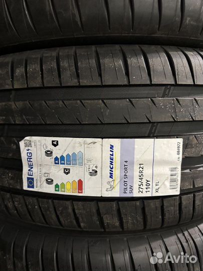 Michelin Pilot Sport 4 SUV 275/45 R21 и 315/40 R21 110Y