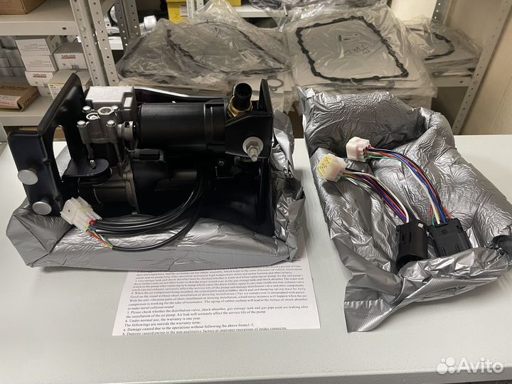 Компрессор подкачки Cadillac Escalade 2015-2020