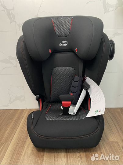 Автокресло Britax Romer Kidfix lll S cool flow bla
