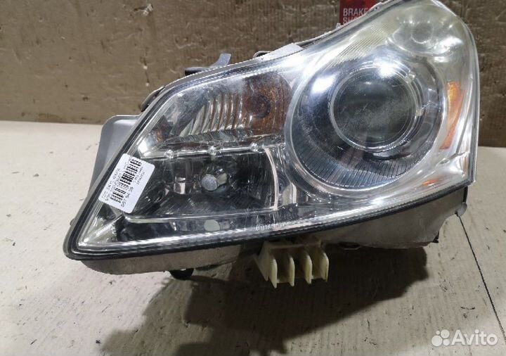 Фары Infiniti g35 v36 xenon