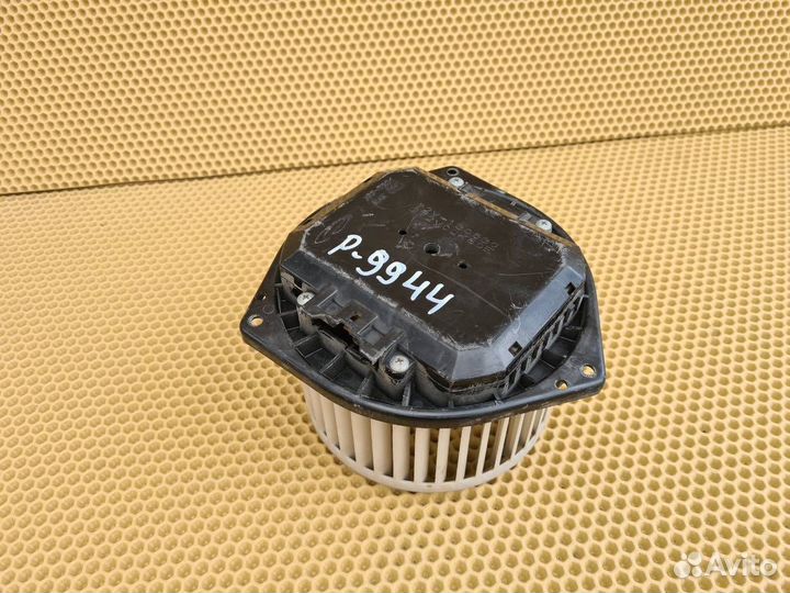 Мотор печки Infiniti