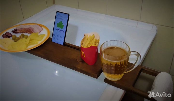 Столик в ванную