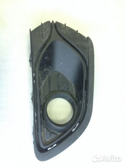 Заглушка бампера левая Renault logan II с 2014