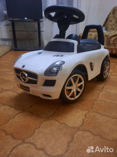 Машинка-каталка