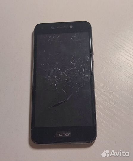 Телефон Honor 6A б/у