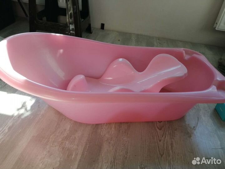 Ванночка для купания с горкой
