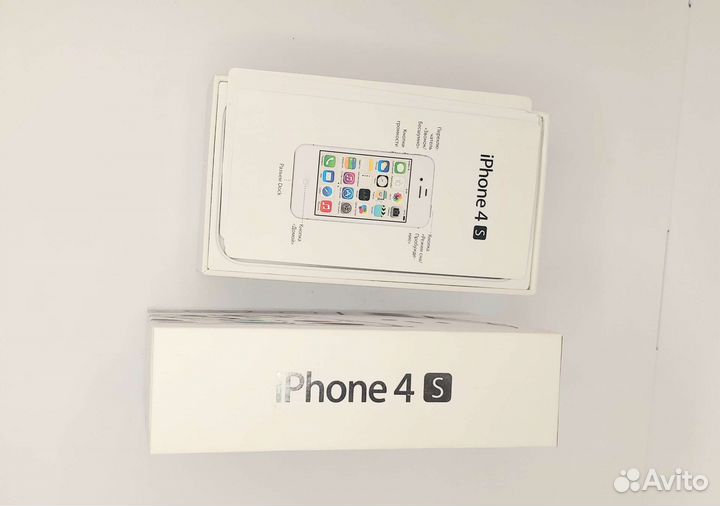 Коробка от iPhone 4s и Samsung Galaxy A3