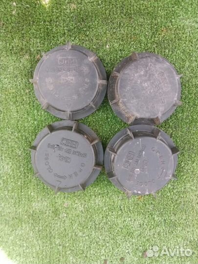 Крышка фары Kia Sorento 1