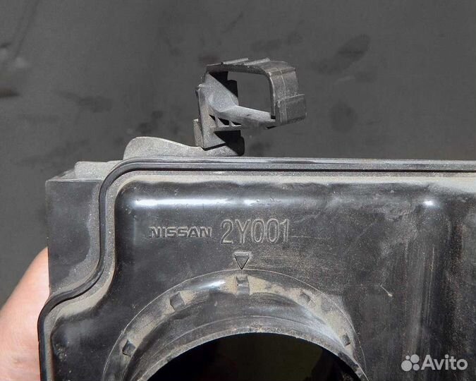 Резонатор воздушный Nissan Maxima A33 3.0