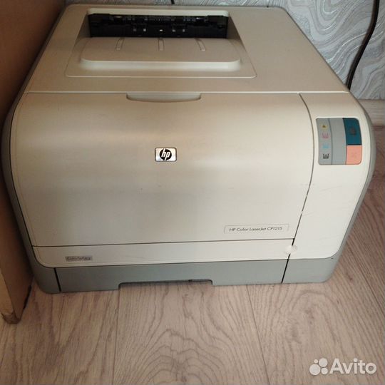 Цветной лазерный принтер HP Color LaserJet CR1215