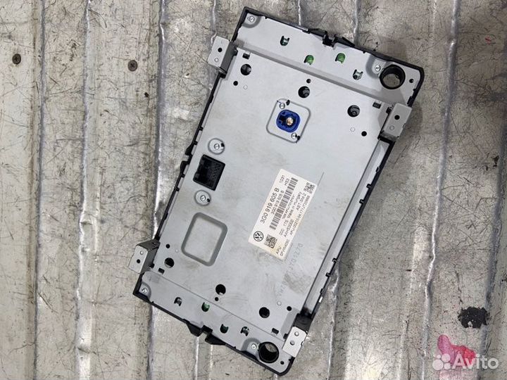 Информационный дисплей Volkswagen Passat B8 CZD