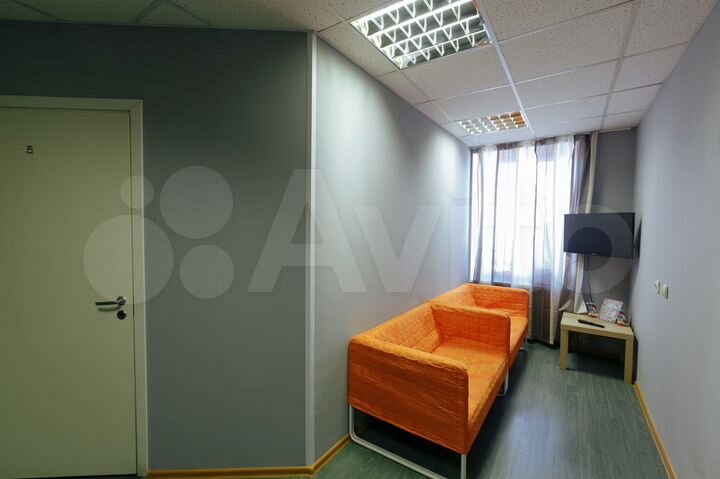 Комната 16 м² в 8-к., 5/5 эт.