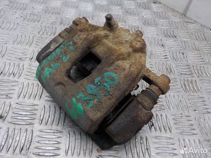 Суппорт тормозной передний правый Hyundai Solaris