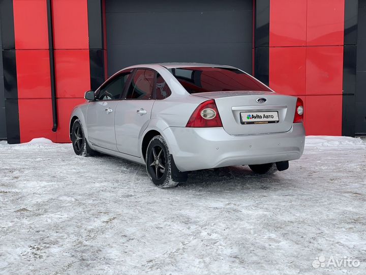 Ford Focus 1.8 МТ, 2010, 352 190 км