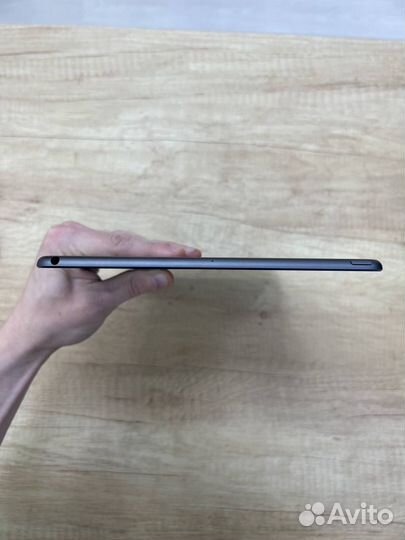 iPad Air 2018 64 Gb