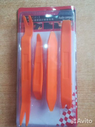 Набор съёмников пистонов и обшивки к-т