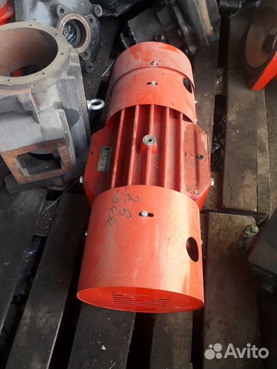 Насос вакуумный ко-510 левый правый