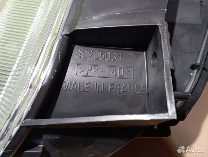 Фара противотуманная птф правая Citroen Xantia