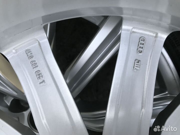 Оригинальные колеса на Audi Q8 R20