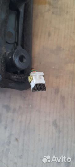 Зеркало левое mitsubishi delica