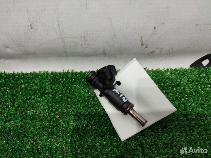 Форсунка топливная Bmw 530I F10 N52B30A 2011