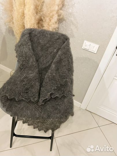 Пуховый платок новый