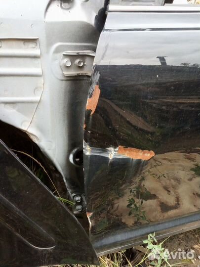 Двери (передние и задняя правая) Тойота Авенсис 2