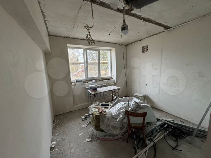 3-к. квартира, 50 м², 1/3 эт.