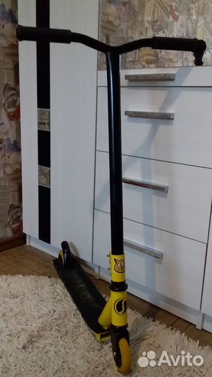 Трюковой самокат