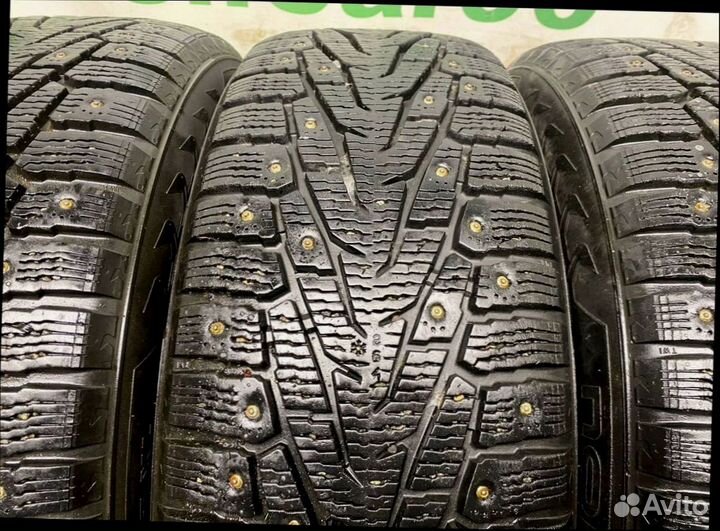 Nokian Tyres Hakkapeliitta 7 SUV 235/65 R17