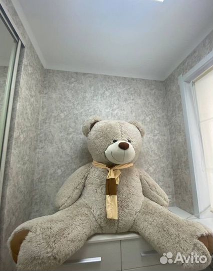 Большой плюшевый медведь 2 метра