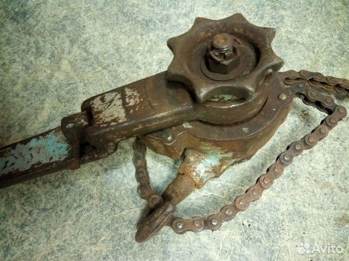 Лебёдка механическая старая