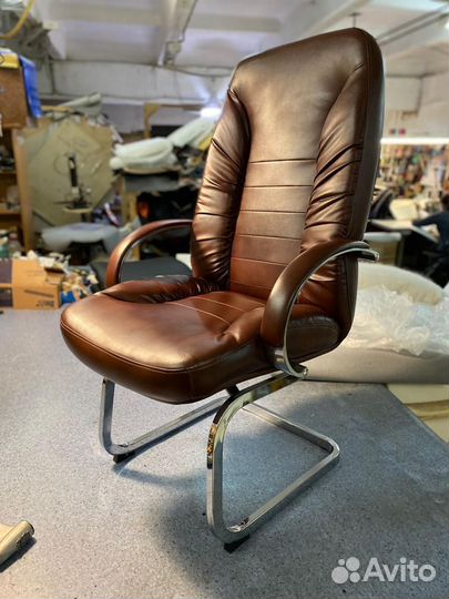 Кресло офисное