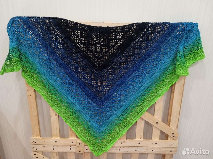 Шаль бактус треугольный градиент